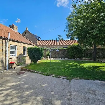 Holiday home Ravensworth Cottage *